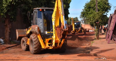 Guanandi II celebra chegada da rede de esgoto enquanto obras avançam por diversas regiões da capital